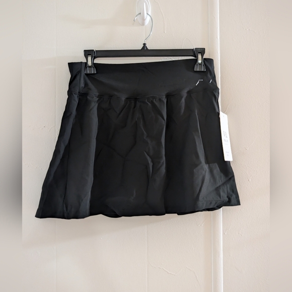 Black Sports Mini Skirt Golf Skirt - Picture 5 of 7